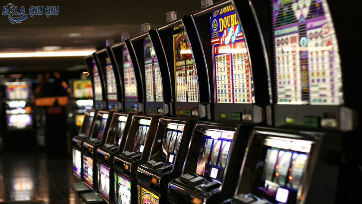 BOLAQIUQIU: Situs Resmi Slot Online Uang Asli Gampang Menang